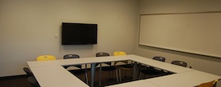 Picture of Clough Undergraduate Learning Commons room 146