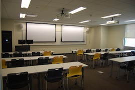 Picture of Clough Undergraduate Learning Commons room 325
